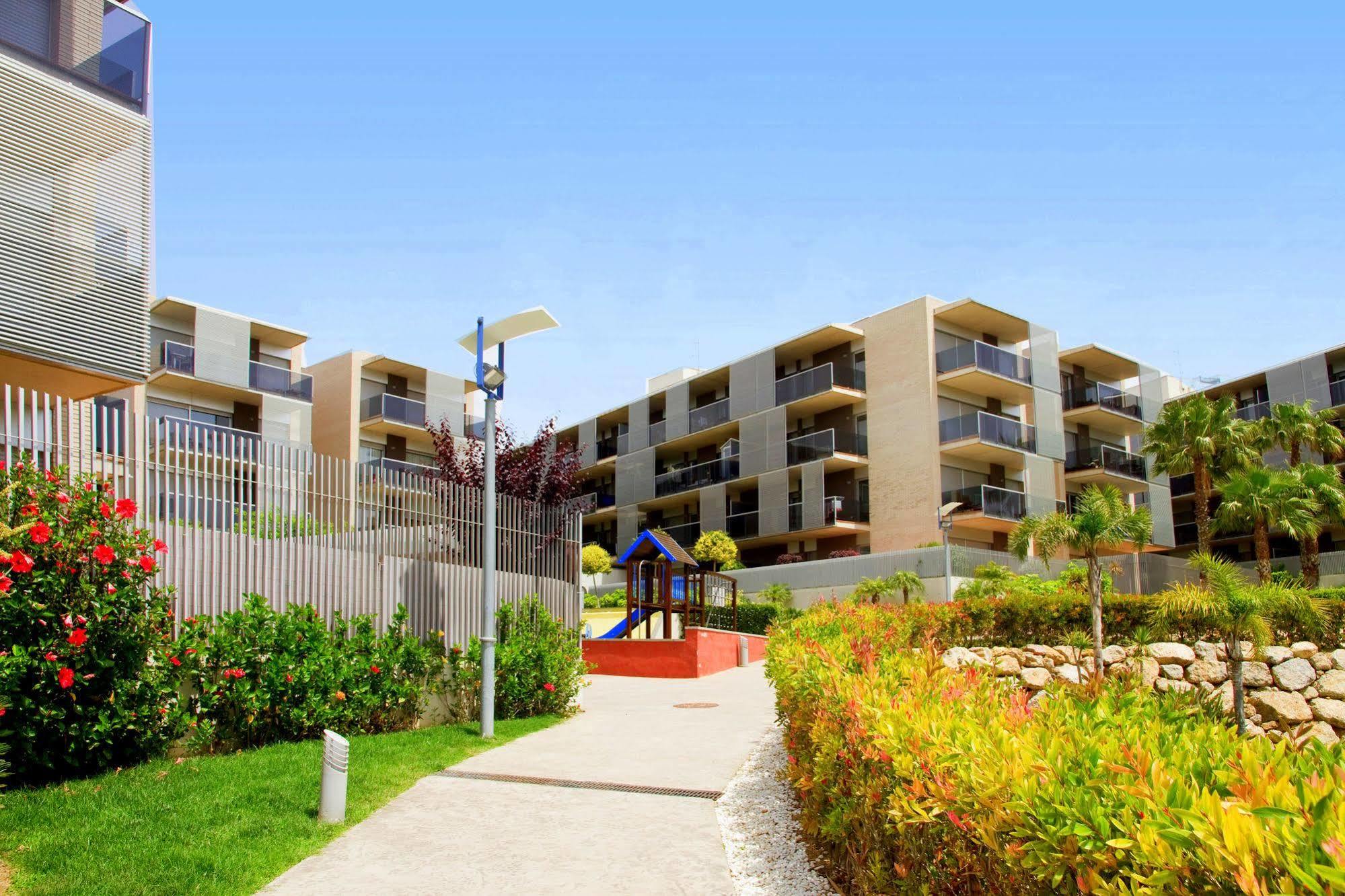 Paradise Village Litoral Costa Dorada サロウ エクステリア 写真